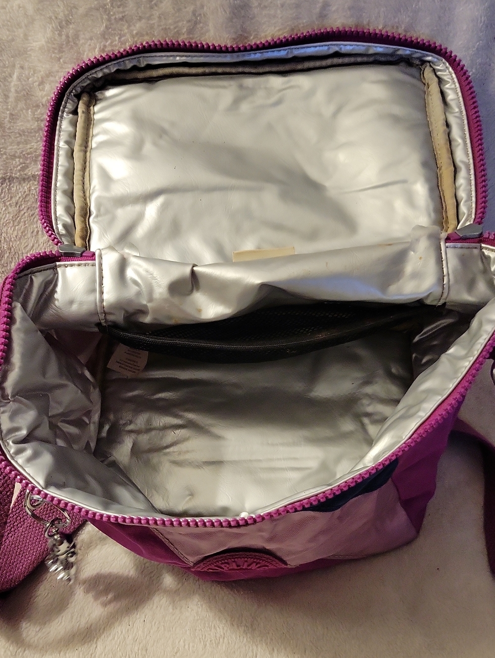 Kipling Lunchbox In Geometric Colors - Picture 9 of 13